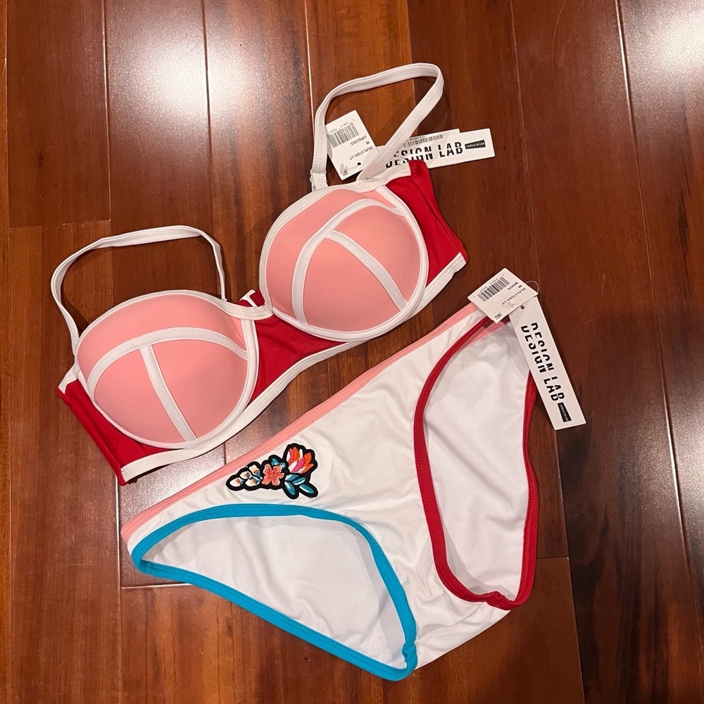 New NWT Design Lab Colorblock Bikini Set Padded Floral‎ Swim Two Piece Sz Medium
